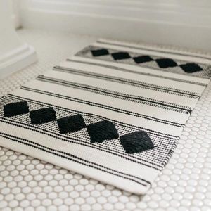 Caravan Home - Black & White Diamond Woven Rug